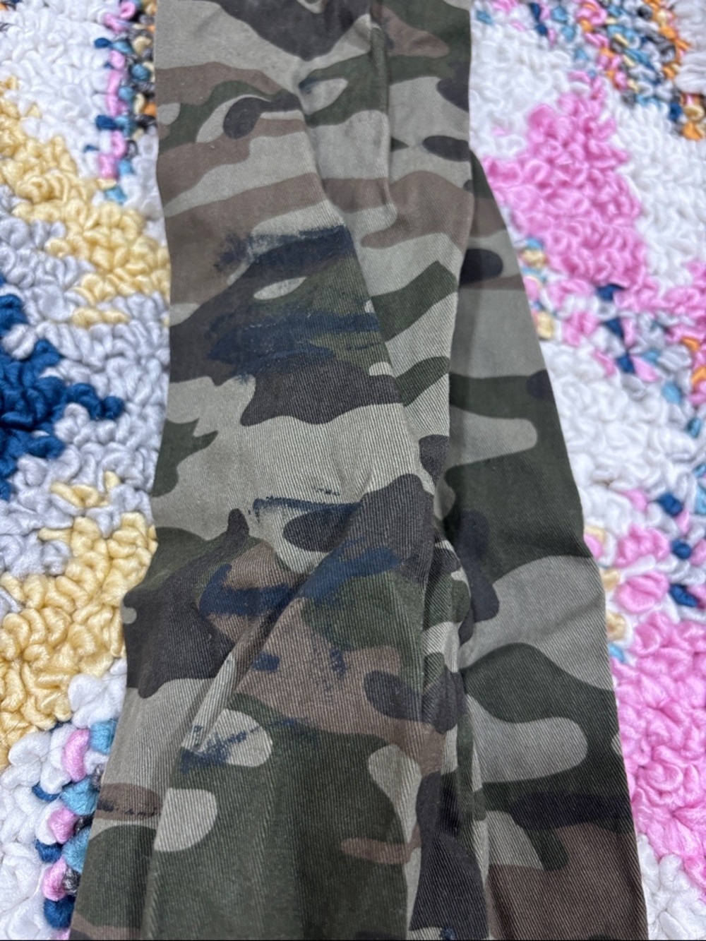 Amazon Essentials Camo Pants - Picture 3 of 4